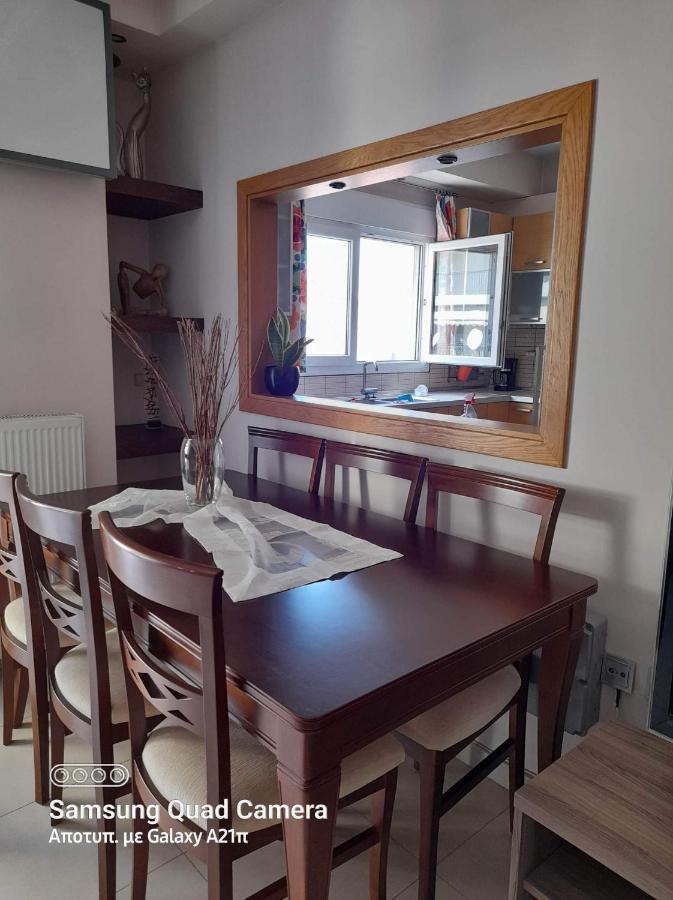 Museum Apartment Volos Eksteriør billede